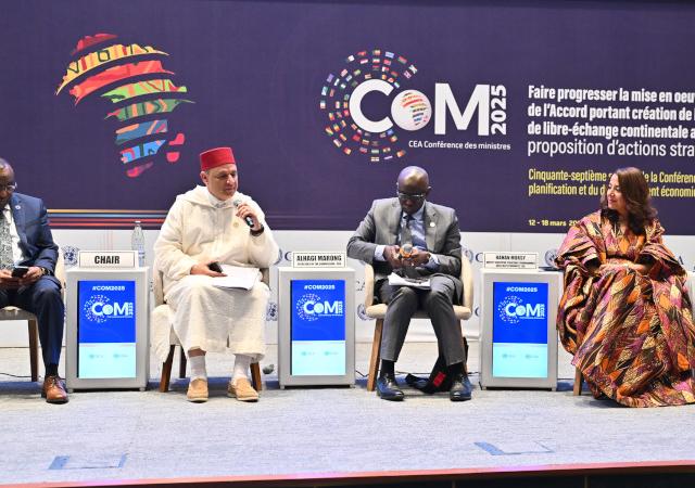 Des réformes audacieuses sont nécessaires pour stimuler le commerce, selon le Rapport économique 2025 de la CEA